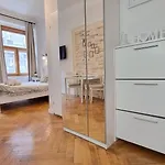 Apartament Finnem Florenc *