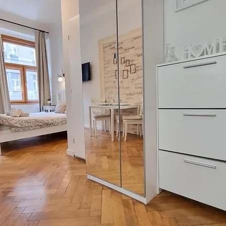 Apartament Finnem Florenc *