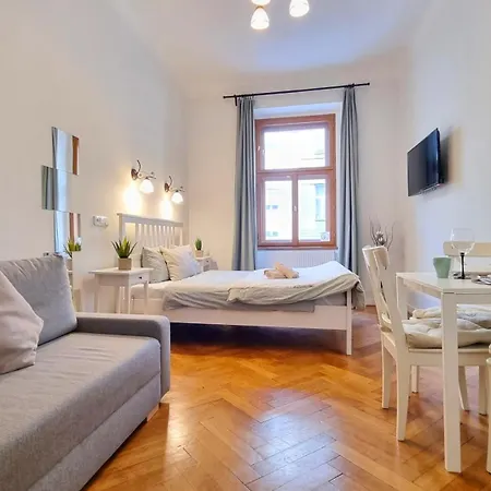 Appartement Finnem Florenc Praag