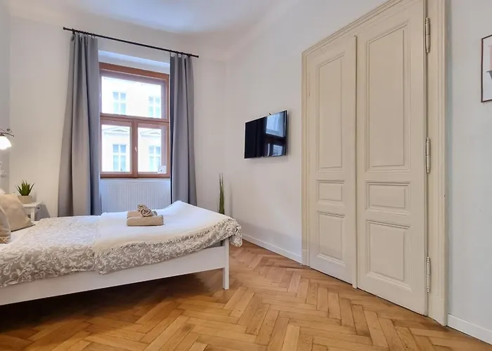 Finnem Florenc Apartman