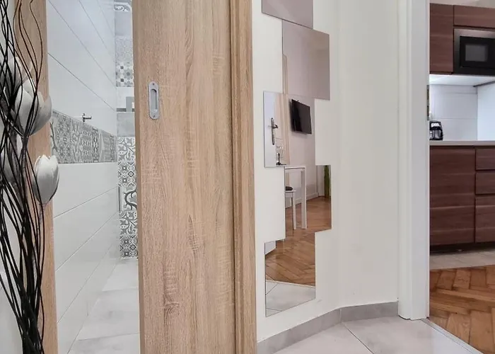 Apartman Finnem Florenc *