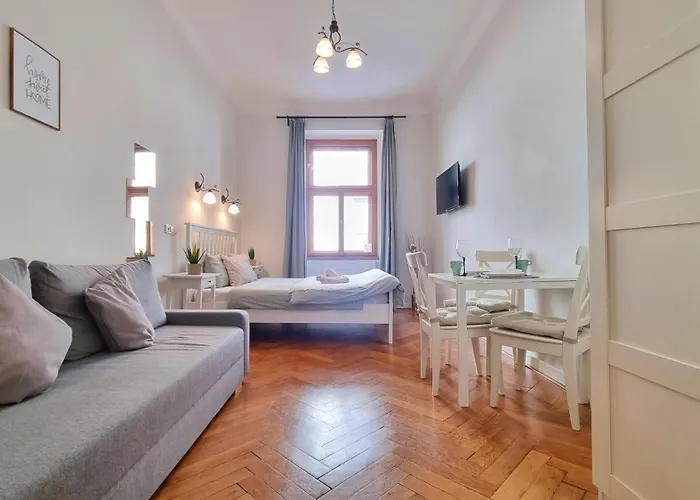 Apartman Finnem Florenc